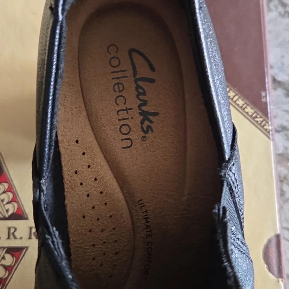 Clarks Women's Black Leather Loafers Scisey's 8.5 Regular